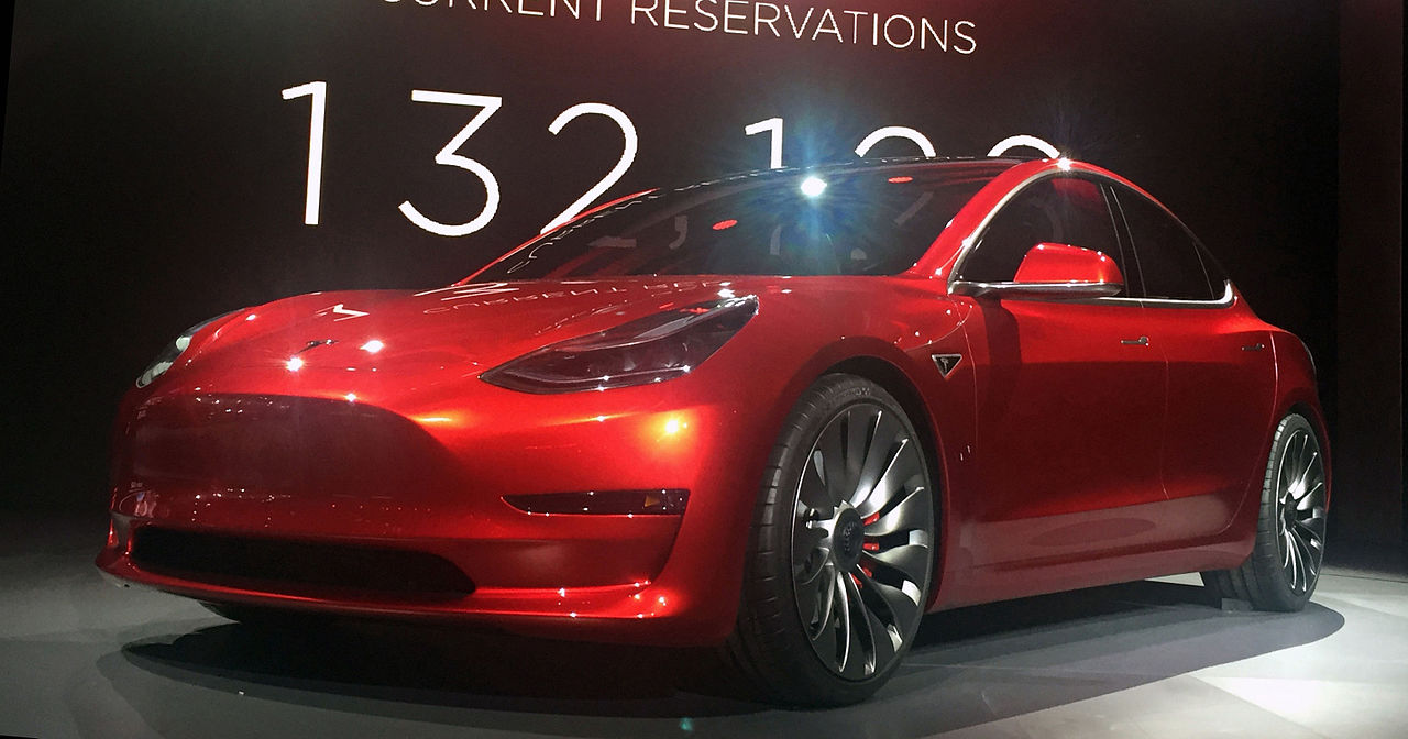 Tesla：自動駕駛未來十年可實現