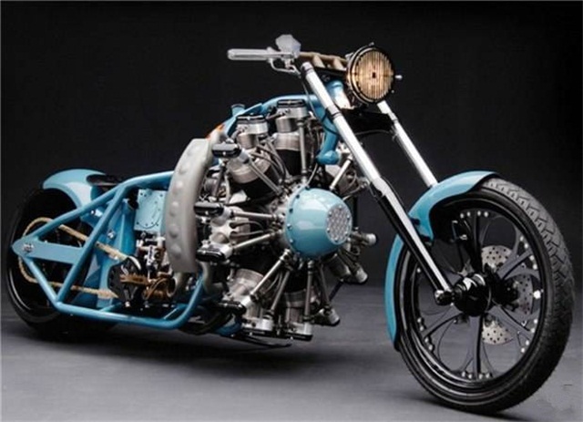 把飛機上的引擎裝到摩托車上是什麼感覺？