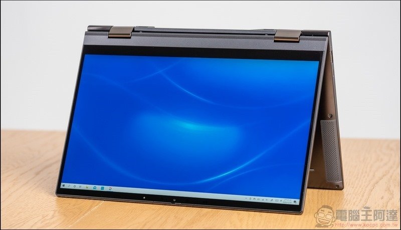 Iris® Xe 內顯加持 2in1 電腦再進化 全新 Dell Inspiron 13 7306 二合一筆記型電腦_網頁設計